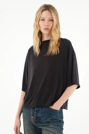 Camiseta oversize manga corta negra para mujer