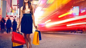 Dependiente de Comercio de Moda y Personal Shopper