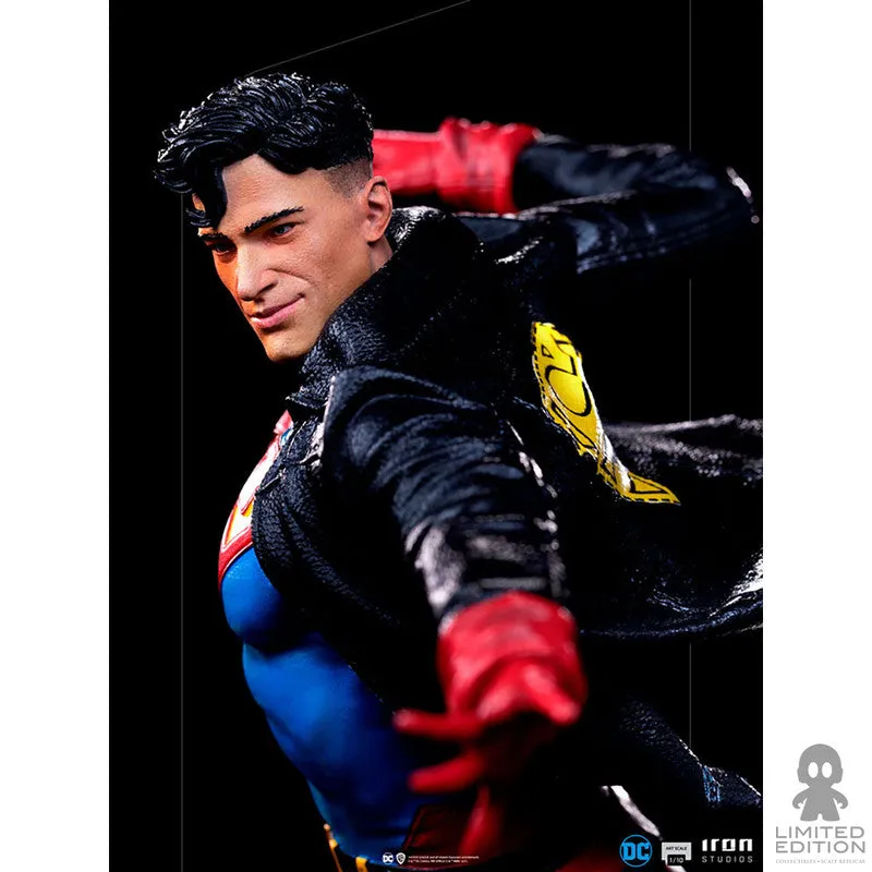 Iron Studios Estatuilla Superboy Dc Comics By Dc - Limited Edition