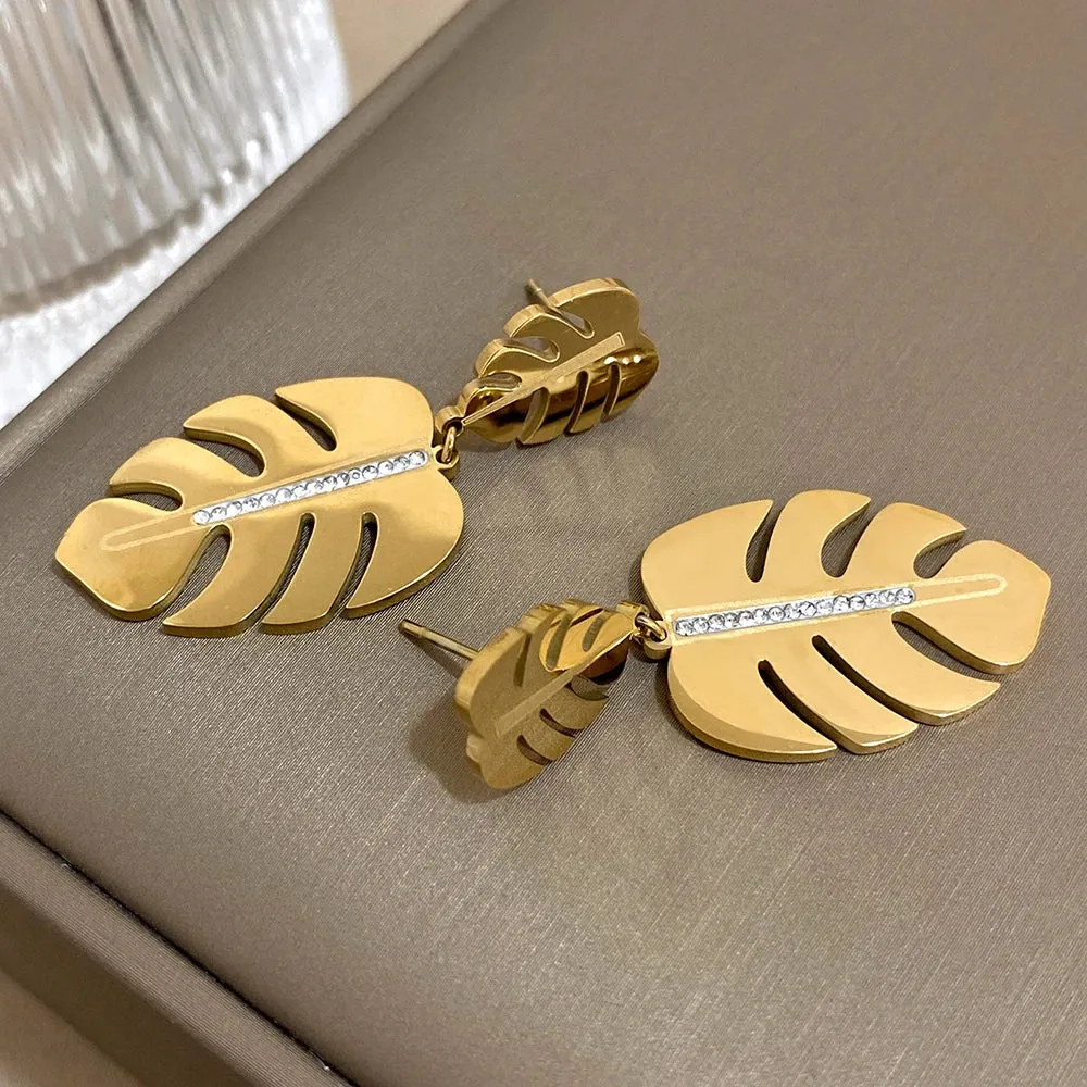 LEAFSHAPE STAINLESS STEEL EARRINGS