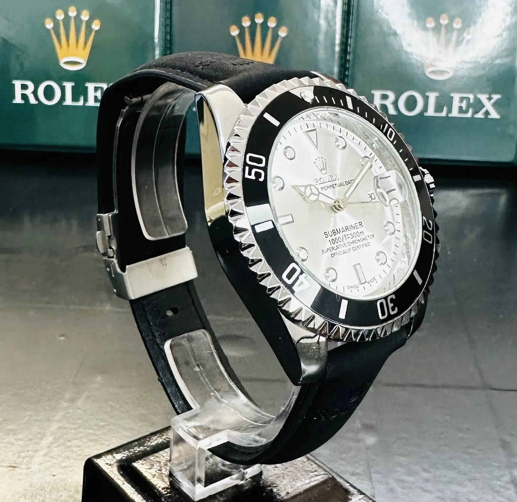 Relógio Rolex Submariner Pulseira de Couro