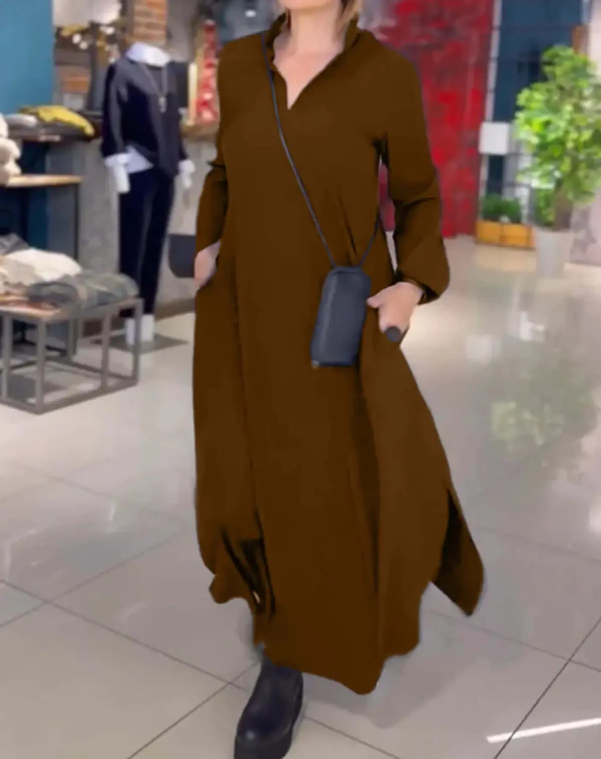 tesla Autumn and winter V-neck long sleeved dress